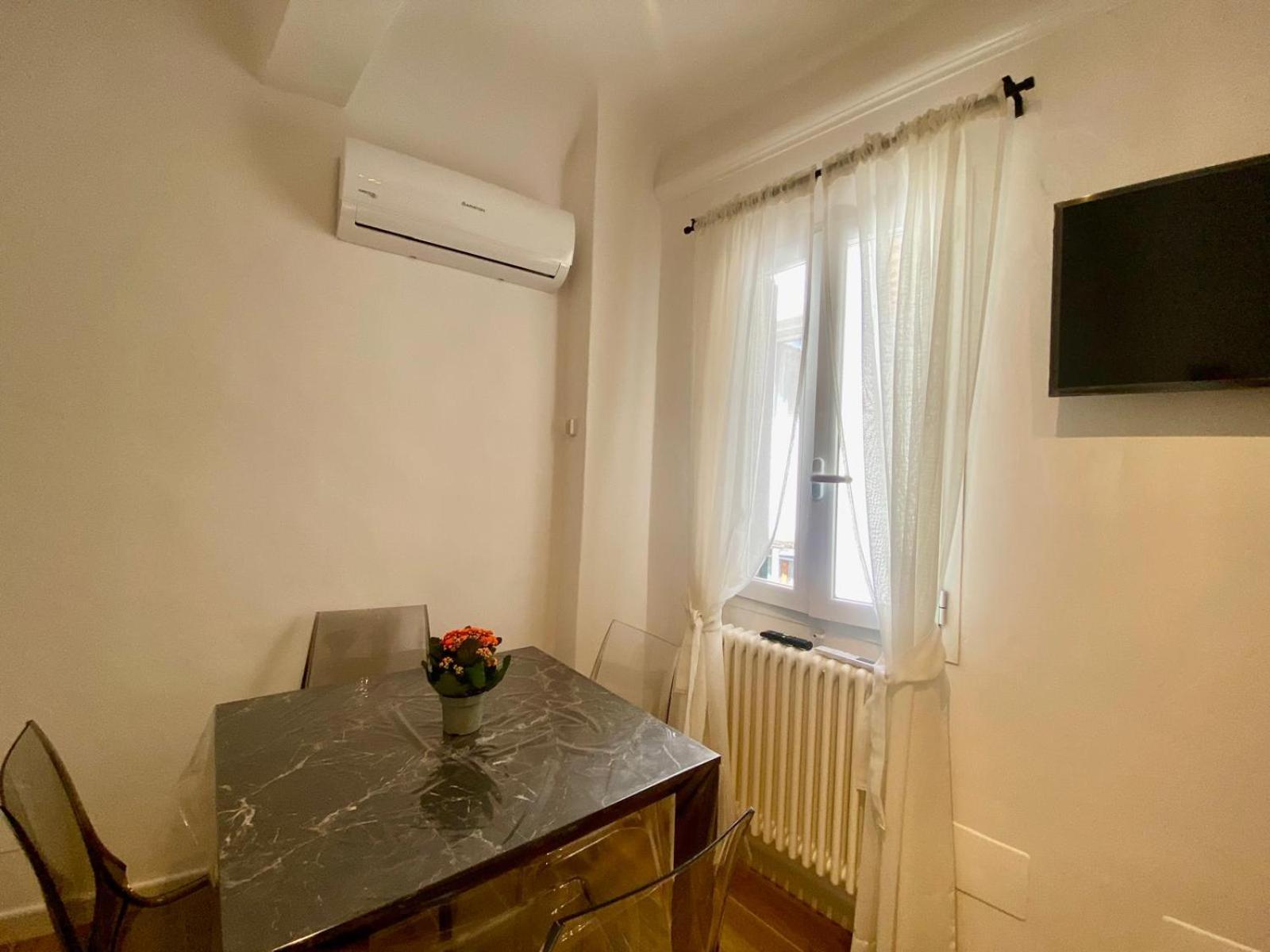 Apartamento Flat In Centro Storico La Casa Di Luna *
